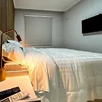 Apto Com Wi-Fi E Ar-Condicionado Na Consolacao Sp